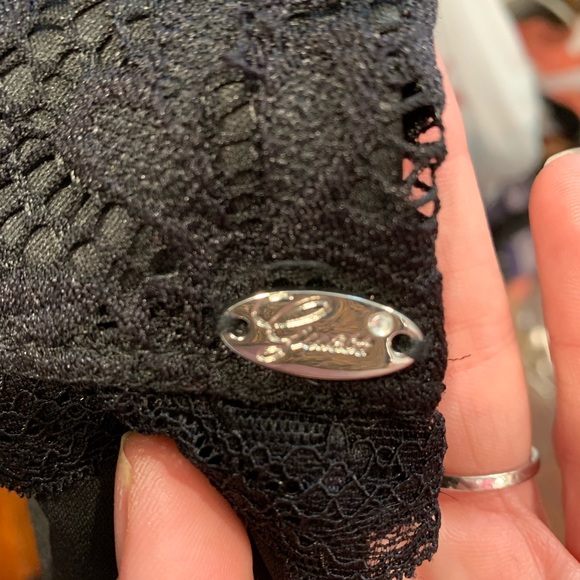 Black Guess dress - Picture 2 of 2